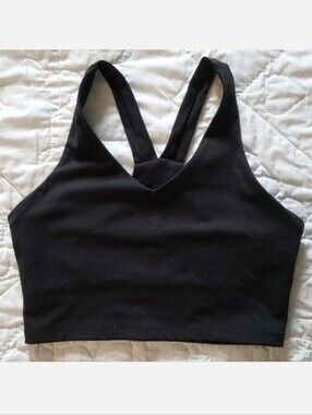 2/$40 🍩 First Health Apparel Onyx Crop Top
